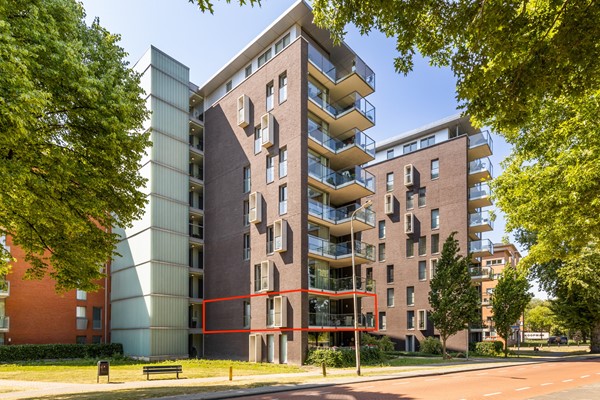 Te koop: Stationsweg 73, 4141 HE Leerdam